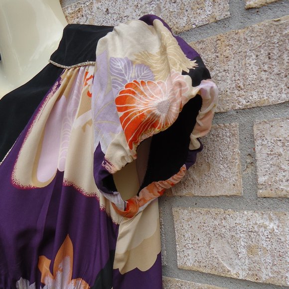 SIZE 2. CORAY LYNN CALTER SILK  FLORAL DRESS. - Picture 11 of 16